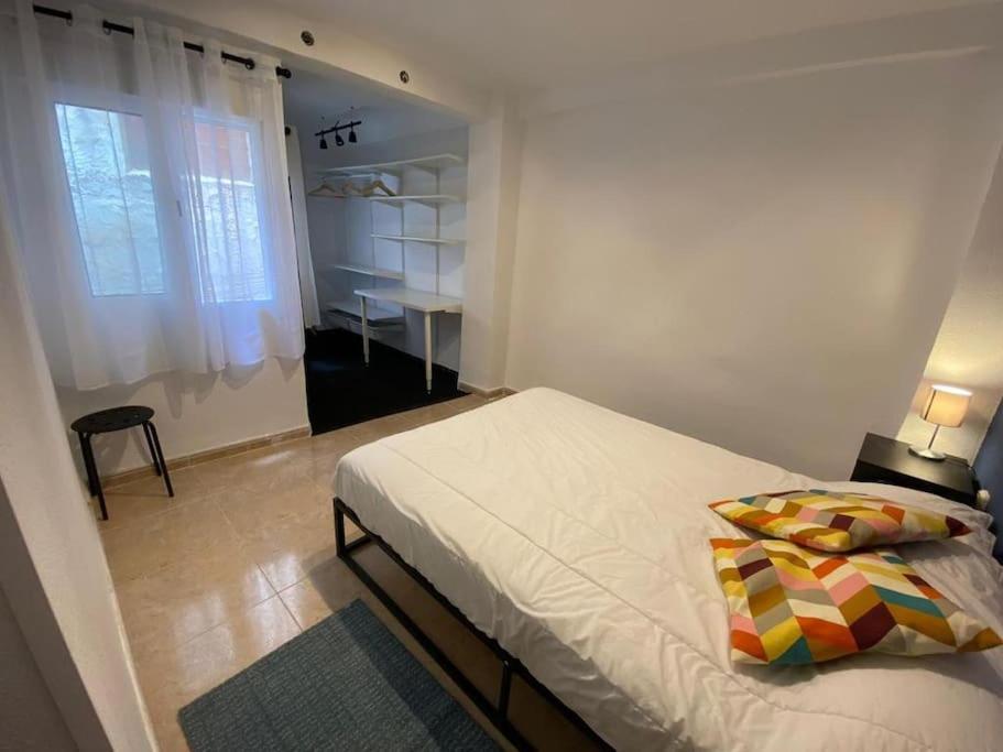 Apartmán Alc - Santos Medicos Precioso Apartamento Centrico Alicante Exteriér fotografie